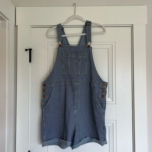 universal thread striped shortalls EVERYTHING MUST GO MAKE ME AN OFFER